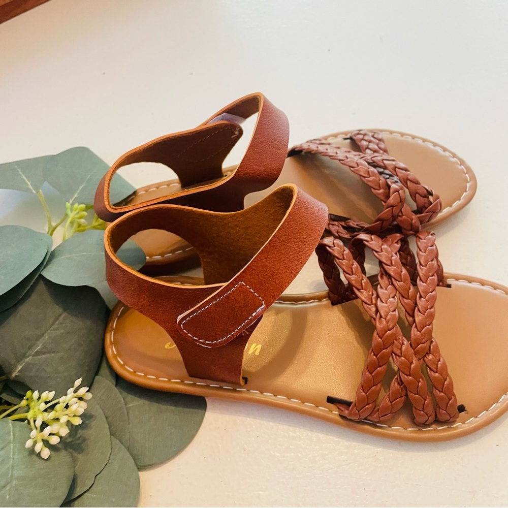 GORGLITTER Braided Strappy Sandal - Picture 6 of 9